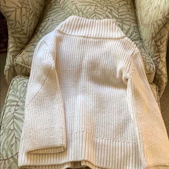 Sweater - Picture 3 of 3